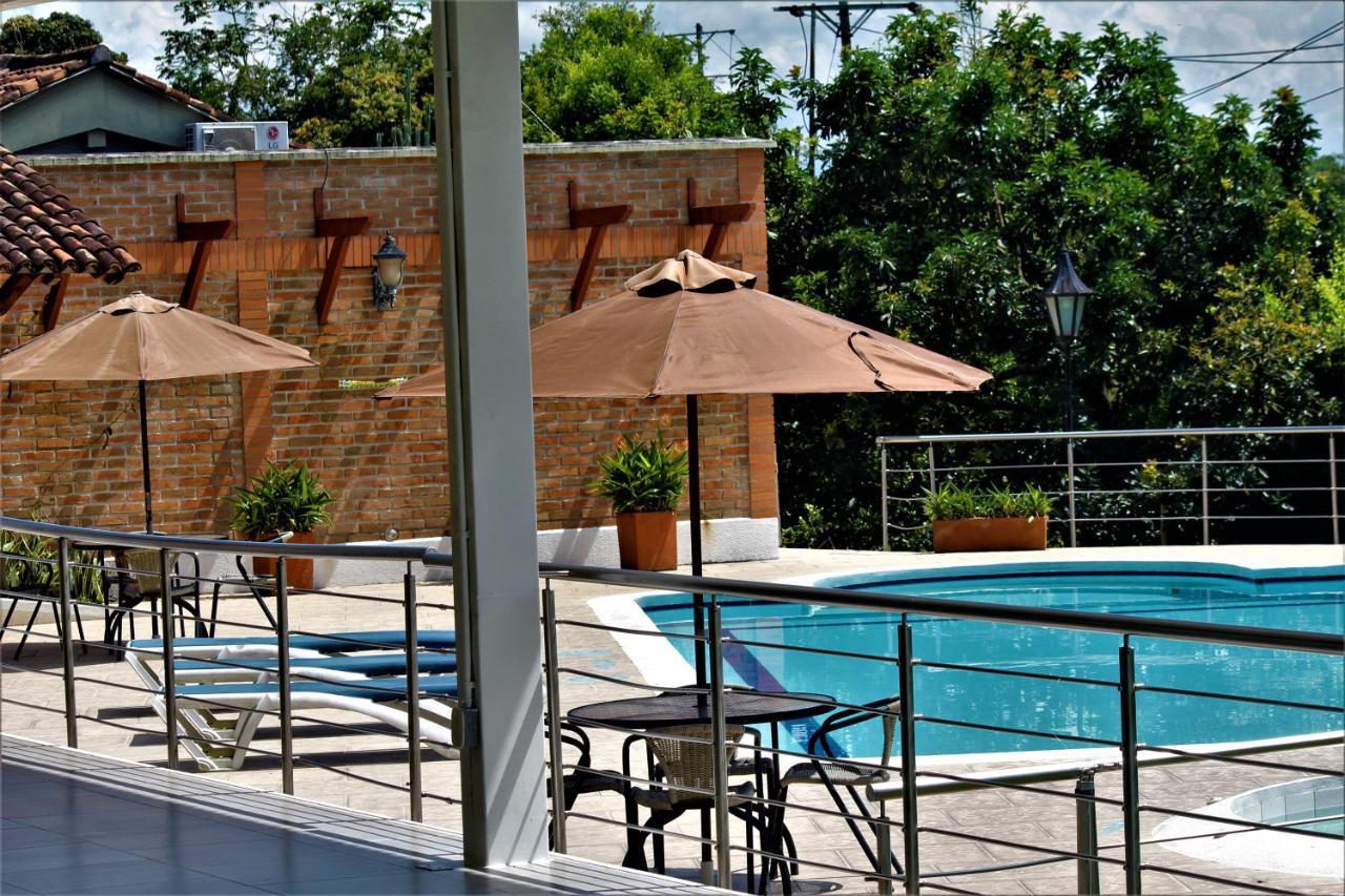 Amazilia Hotel Cerritos Exterior foto